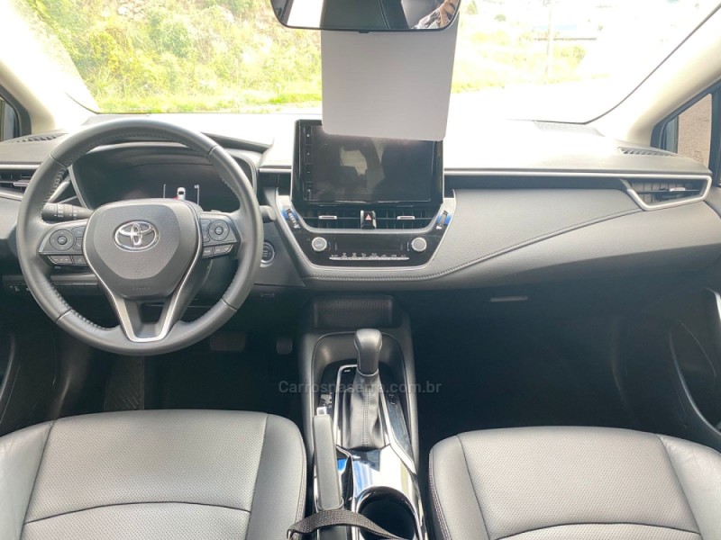 COROLLA 2.0 XEI 16V FLEX 4P AUTOMÁTICO - 2024 - FLORES DA CUNHA