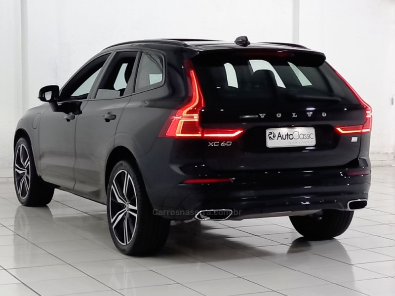 XC60 2.0 T8 R DESIGN HYBRID GASOLINA 4P AUTOMÁTICO - 2021 - PORTO ALEGRE