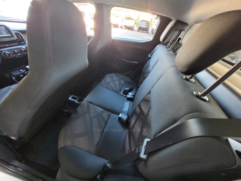 MOBI 1.0 8V EVO FLEX LIKE. MANUAL - 2019 - CANDELáRIA