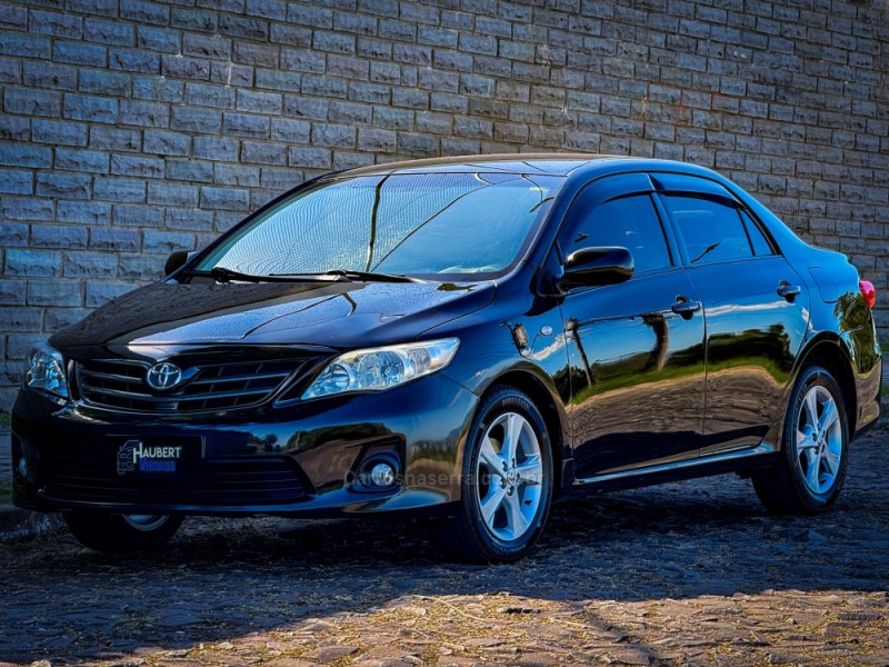 COROLLA 1.8 GLI 16V FLEX 4P MANUAL - 2012 - CAMPO BOM