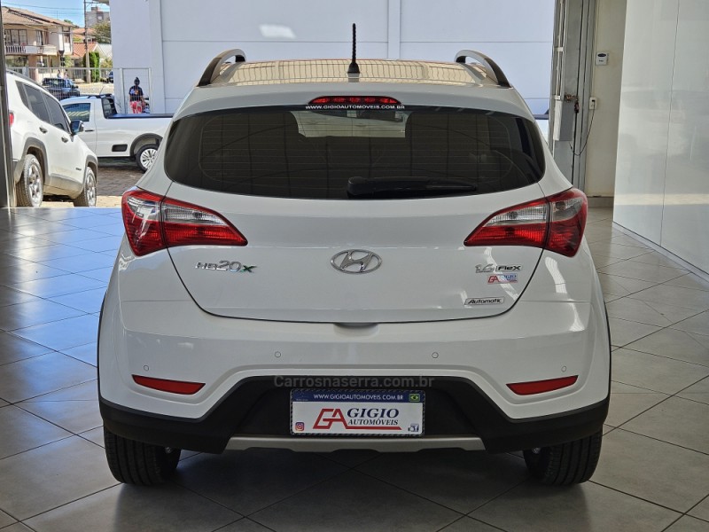 HB20X 1.6 16V STYLE FLEX 4P AUTOMÁTICO - 2014 - TAPEJARA
