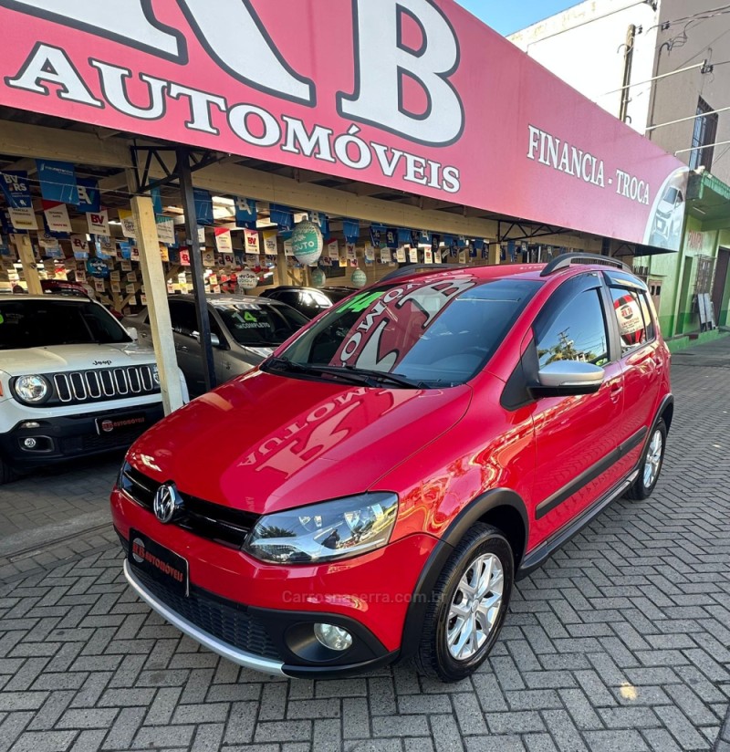 CROSSFOX 1.6 MI FLEX 8V 4P MANUAL - 2014 - PAROBé