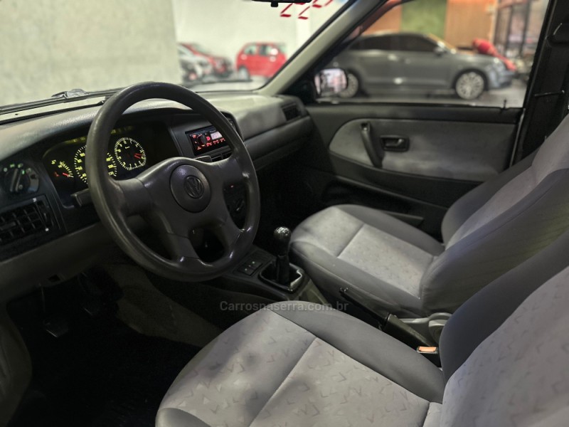 SANTANA 1.8 MI 8V GASOLINA 4P MANUAL - 1999 - CAXIAS DO SUL