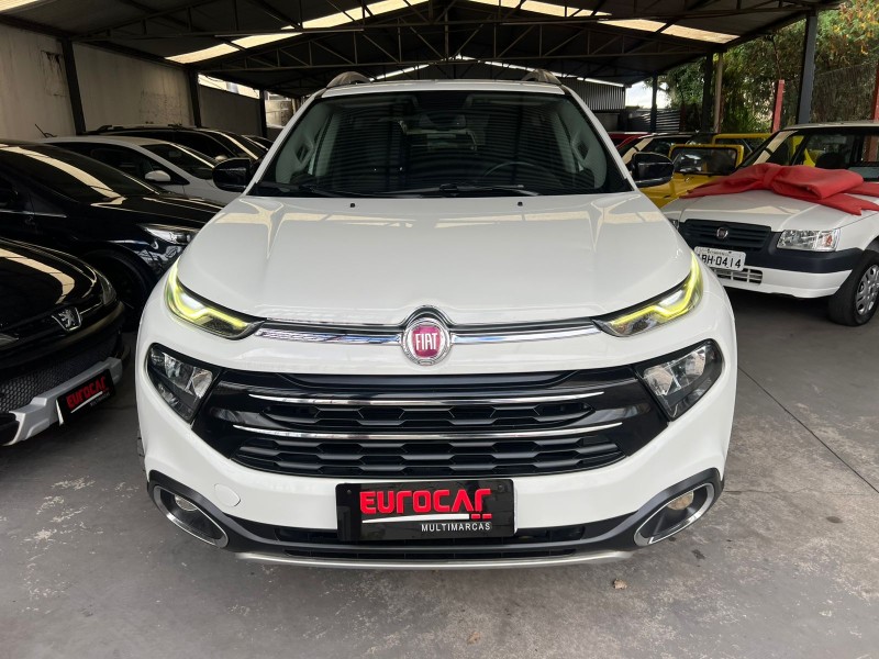 TORO 2.0 16V TURBO DIESEL VOLCANO AT9 4X4 AUTOMÁTICO - 2017 - CAXIAS DO SUL
