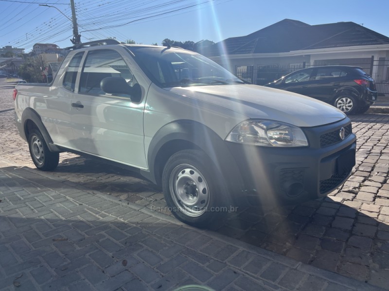 STRADA 1.4 MPI WORKING CE 8V FLEX 2P MANUAL - 2016 - VERANóPOLIS