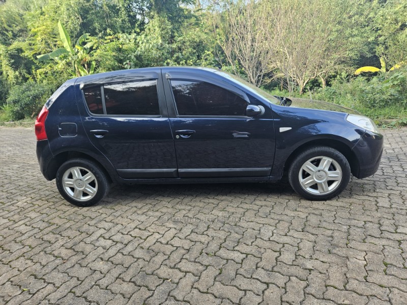 SANDERO 1.6 PRIVILÉGE 16V FLEX 4P MANUAL - 2009 - PICADA CAFé