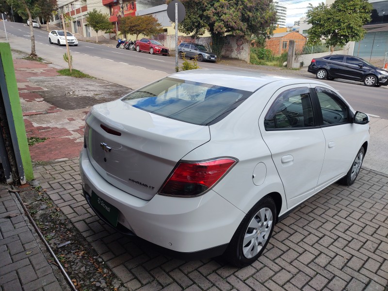 PRISMA 1.4 MPFI LT 8V FLEX 4P MANUAL - 2015 - CAXIAS DO SUL