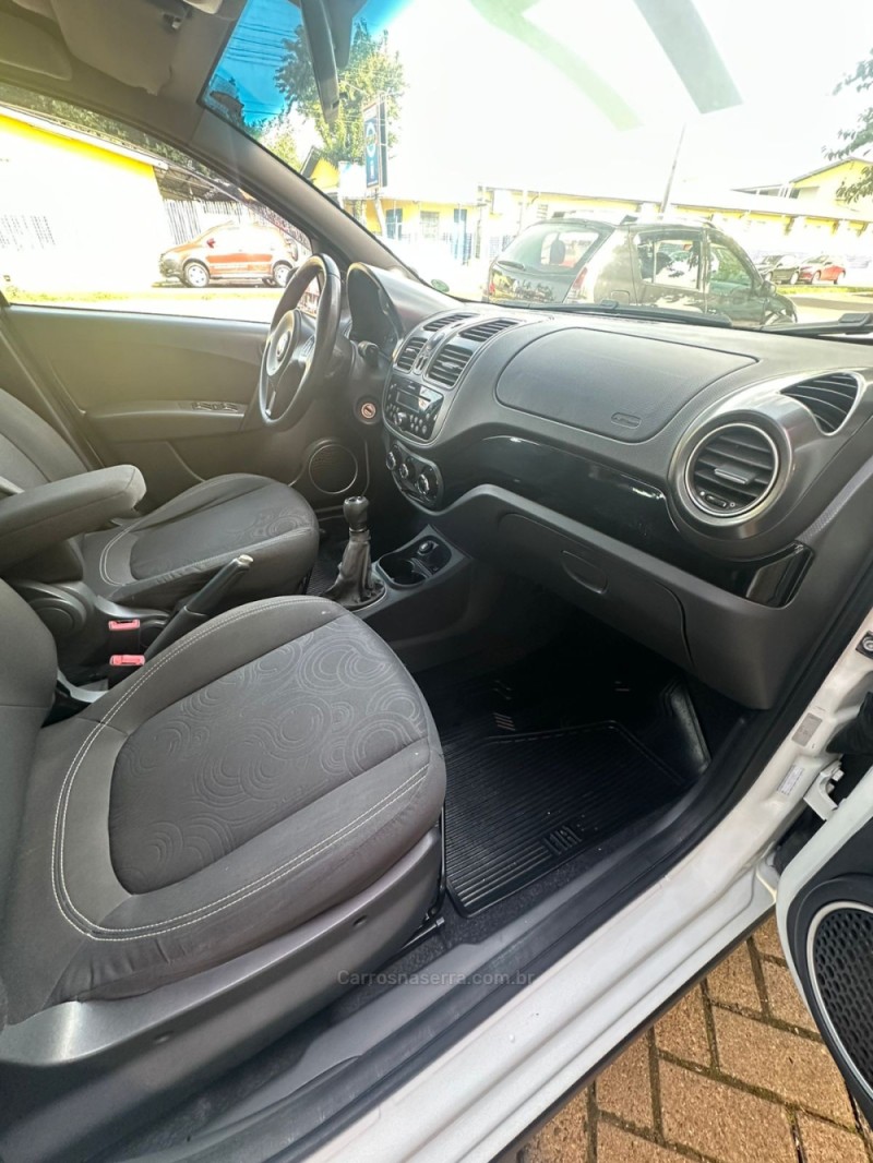 GRAND SIENA 1.4 MPI ATTRACTIVE 8V FLEX 4P MANUAL - 2017 - PAROBé