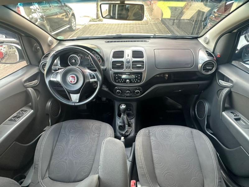 GRAND SIENA 1.4 MPI ATTRACTIVE 8V FLEX 4P MANUAL - 2017 - PAROBé