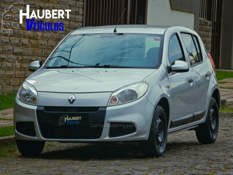 SANDERO 1.6 EXPRESSION 8V FLEX 4P MANUAL