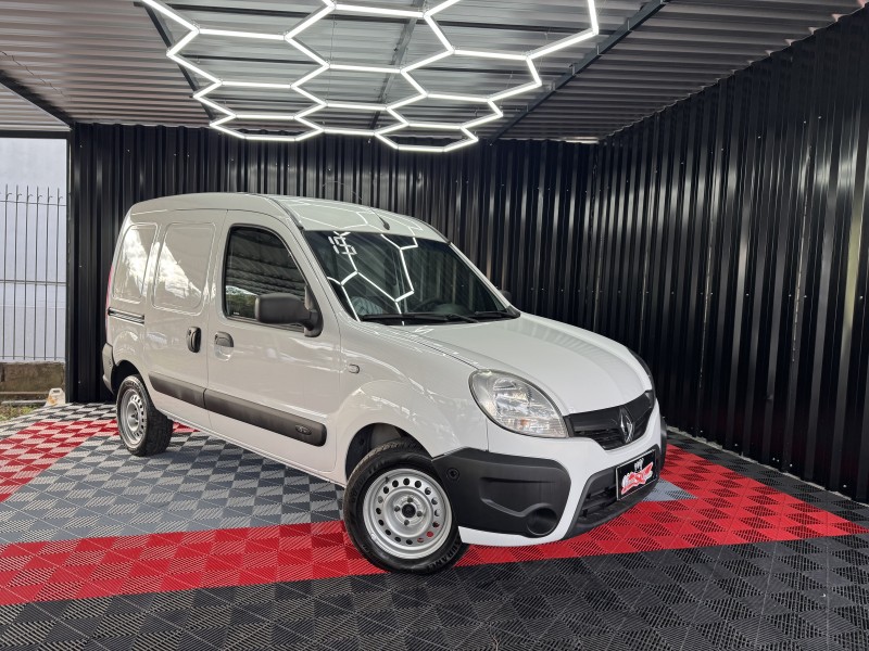KANGOO 1.6 EXPRESS 16V FLEX 3P MANUAL - 2015 - CAXIAS DO SUL