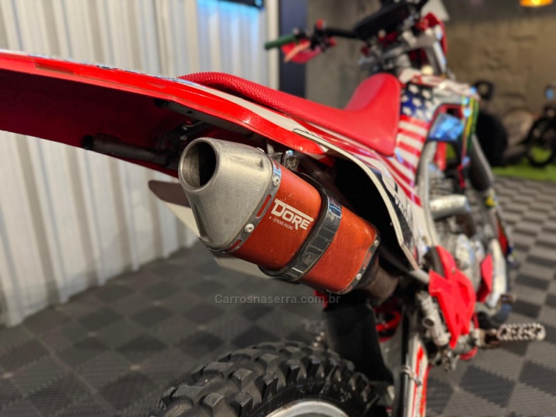 CRF 250F  - 2022 - FARROUPILHA