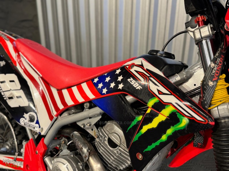 CRF 250F  - 2022 - FARROUPILHA