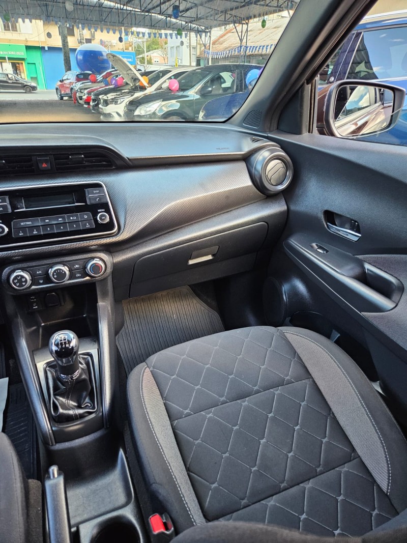 KICKS 1.6 16V FLEX S 4P MANUAL - 2019 - CANELA