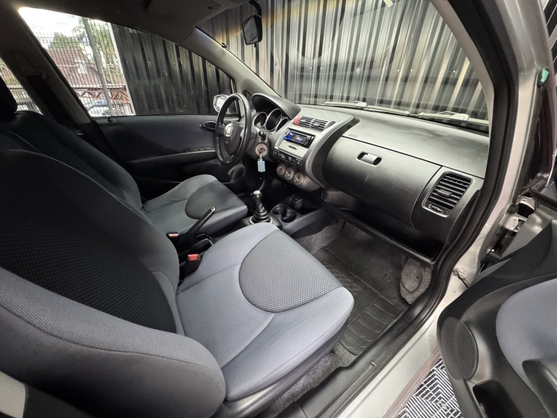 FIT 1.4 LX 8V FLEX 4P MANUAL - 2007 - CAXIAS DO SUL