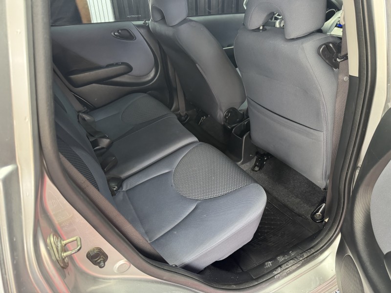 FIT 1.4 LX 8V FLEX 4P MANUAL - 2007 - CAXIAS DO SUL