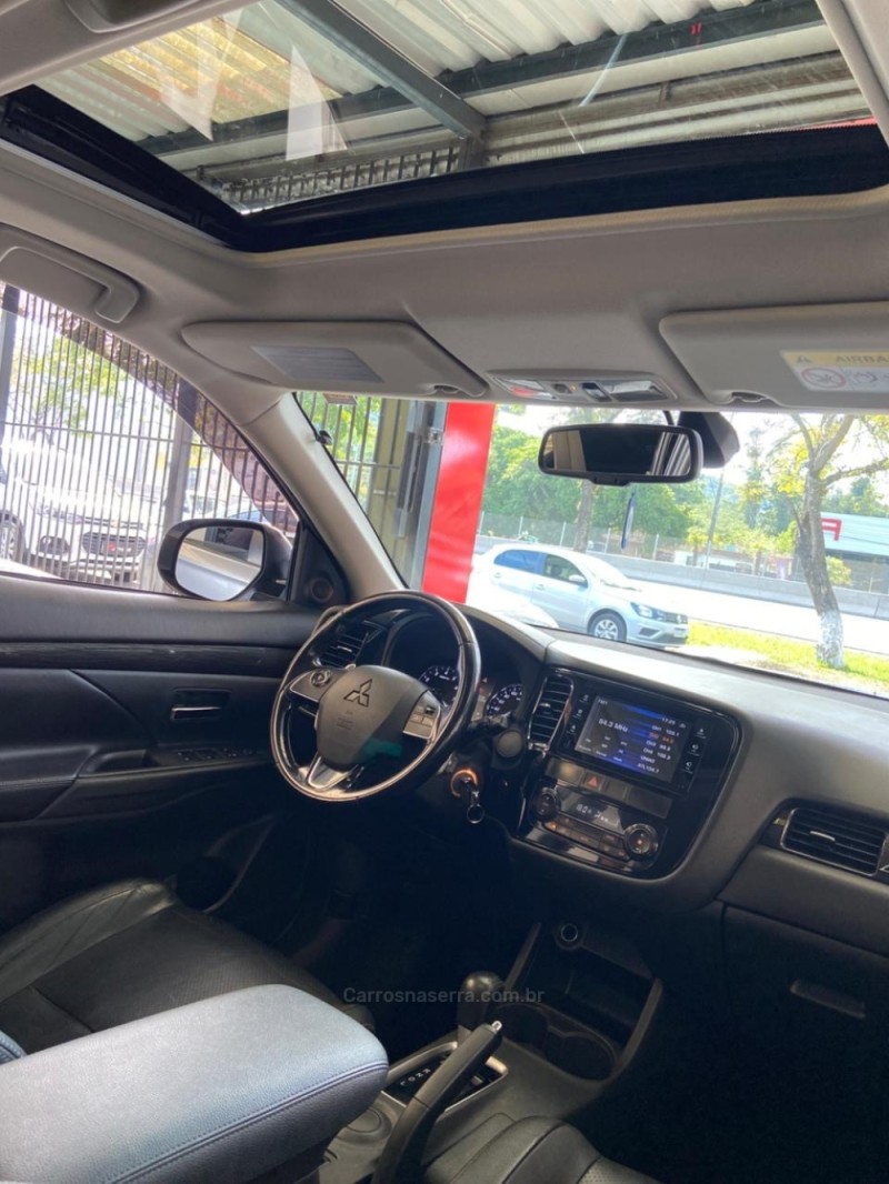 OUTLANDER 2.0 16V GASOLINA 4P AUTOMÁTICO - 2016 - ESTâNCIA VELHA