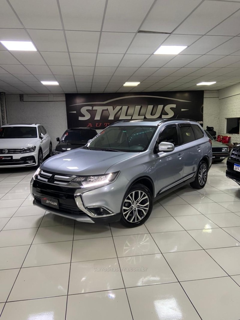 OUTLANDER 2.0 16V GASOLINA 4P AUTOMÁTICO - 2016 - ESTâNCIA VELHA