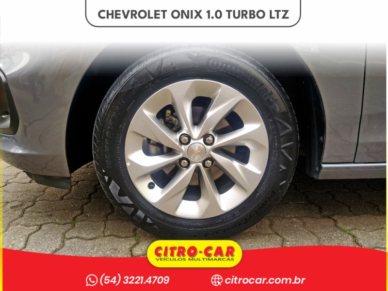 ONIX 1.0 LTZ 12V TURBO FLEX 4P MANUAL - 2022 - CAXIAS DO SUL