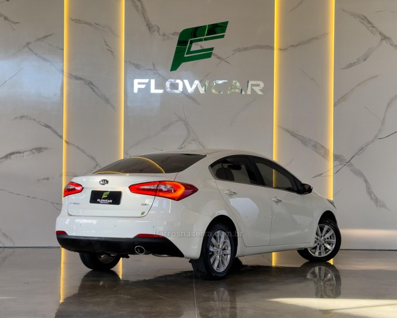CERATO 1.6 SX3 16V FLEX 4P AUTOMÁTICO - 2014 - GARIBALDI