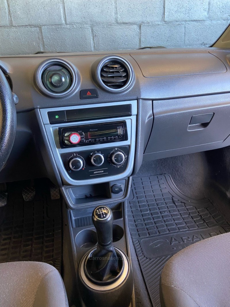 SAVEIRO 1.8 CL CS 8V GASOLINA 2P MANUAL - 2012 - CAXIAS DO SUL