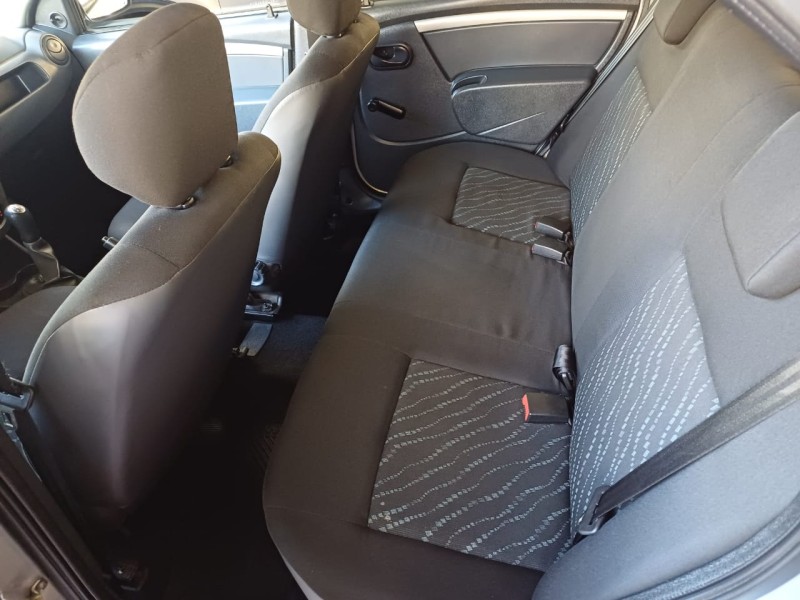 LOGAN 1.0 AUTHENTIQUE 16V FLEX 4P MANUAL - 2011 - CAXIAS DO SUL