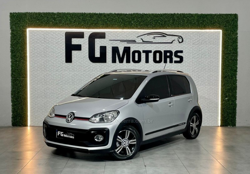 UP 1.0 TSI CROSS 12V FLEX 4P MANUAL - 2018 - NOVO HAMBURGO