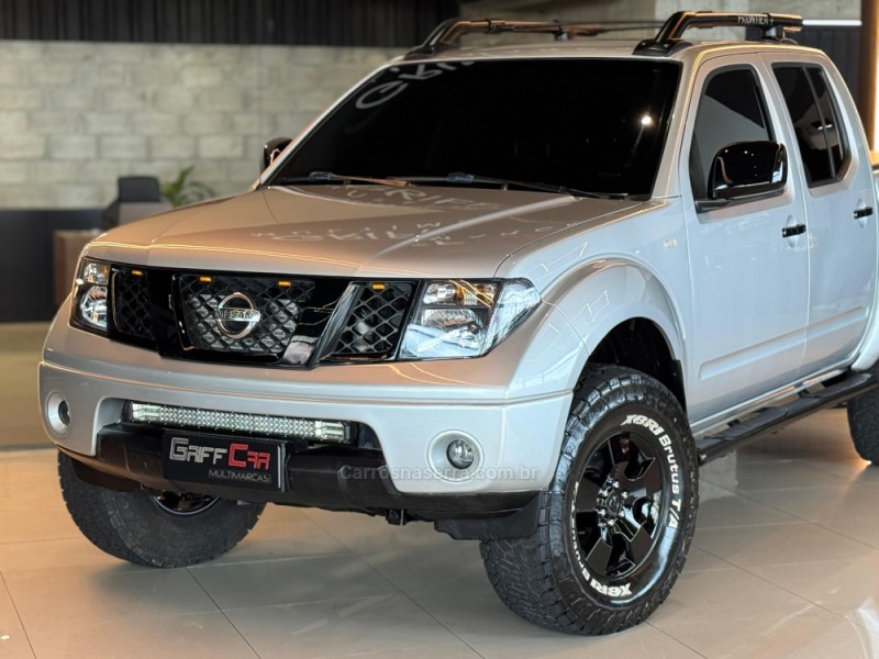 FRONTIER 2.5 SE ATTACK 4X4 CD TURBO ELETRONIC DIESEL 4P MANUAL - 2012 - DOIS IRMãOS