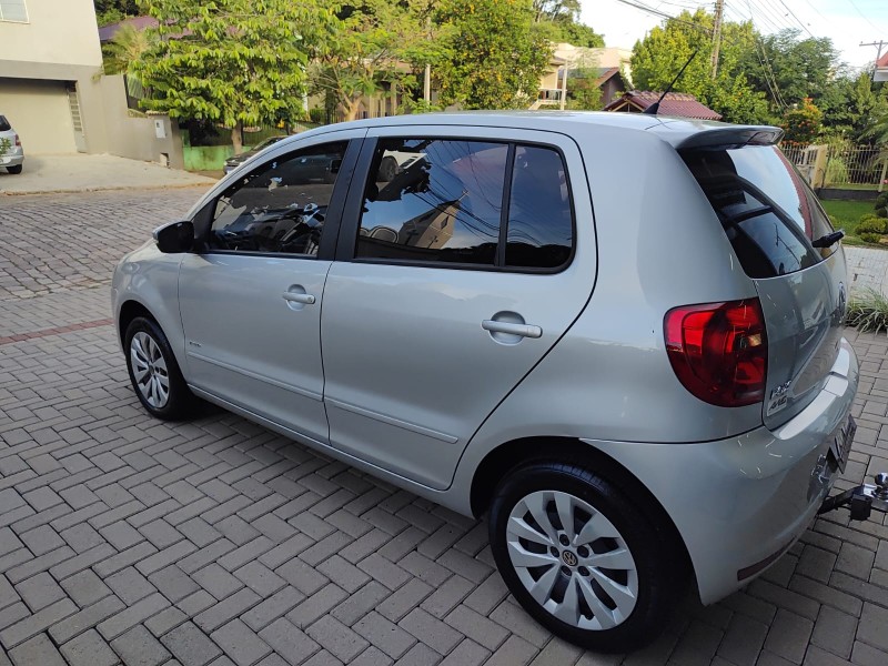 FOX 1.0 ITREND 8V FLEX 4P MANUAL - 2013 - LAJEADO