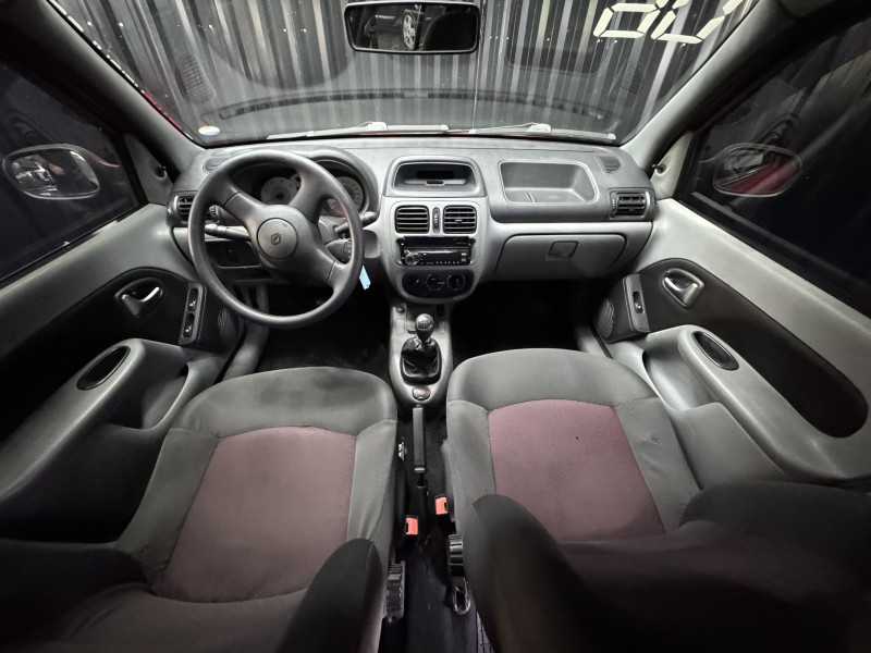 CLIO 1.0 EXPRESSION 16V HI-FLEX 4P MANUAL - 2006 - CAXIAS DO SUL