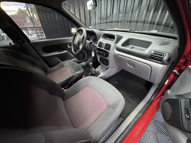 CLIO 1.0 EXPRESSION 16V HI-FLEX 4P MANUAL - 2006 - CAXIAS DO SUL