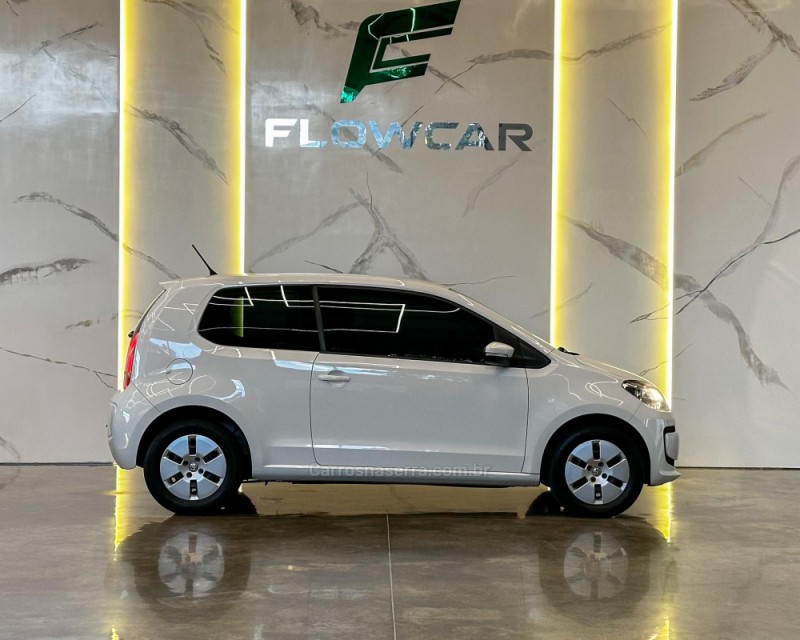 UP 1.0 CROSS I MOTION T.FLEX 12V 2P AUTOMÁTICO - 2015 - GARIBALDI