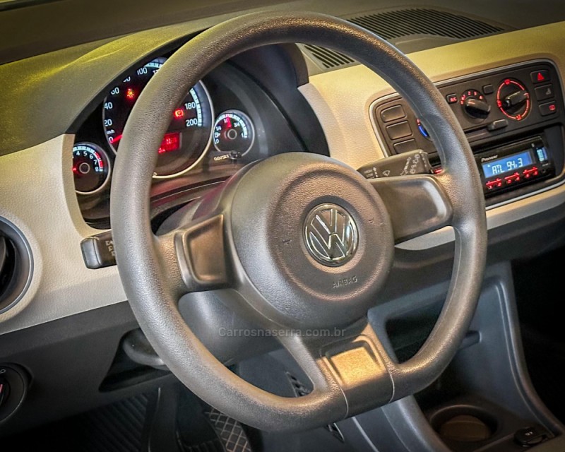 UP 1.0 CROSS I MOTION T.FLEX 12V 2P AUTOMÁTICO - 2015 - GARIBALDI