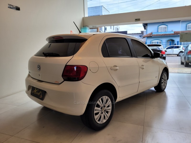 GOL 1.0 MI TREND 8V GASOLINA 4P MANUAL G.III - 2014 - CANELA