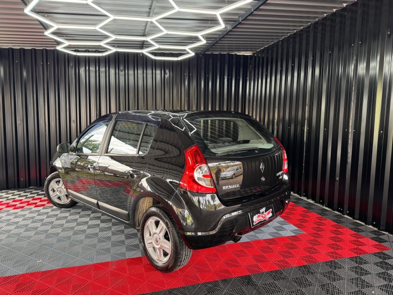SANDERO 1.6 PRIVILÉGE 16V FLEX 4P MANUAL - 2010 - CAXIAS DO SUL