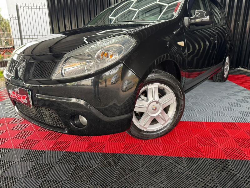 SANDERO 1.6 PRIVILÉGE 16V FLEX 4P MANUAL - 2010 - CAXIAS DO SUL