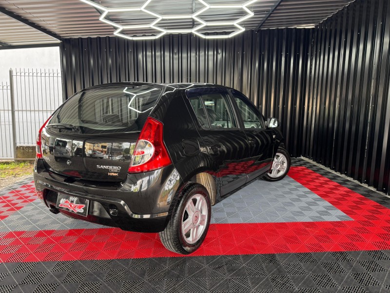 SANDERO 1.6 PRIVILÉGE 16V FLEX 4P MANUAL - 2010 - CAXIAS DO SUL