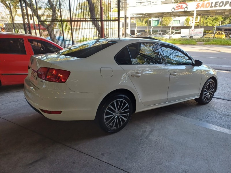 JETTA 2.0 COMFORTLINE FLEX 4P TIPTRONIC - 2012 - CAXIAS DO SUL