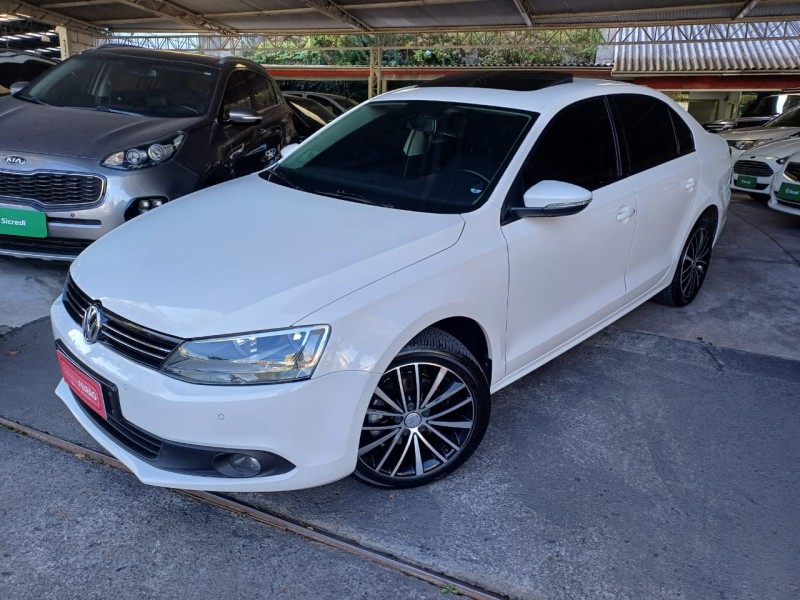 JETTA 2.0 COMFORTLINE FLEX 4P TIPTRONIC - 2012 - CAXIAS DO SUL