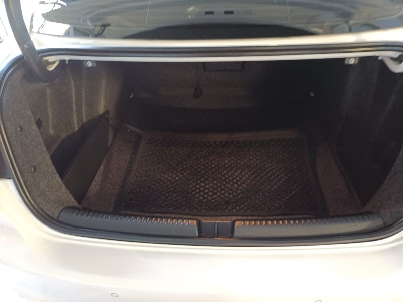 JETTA 2.0 COMFORTLINE FLEX 4P TIPTRONIC - 2012 - CAXIAS DO SUL