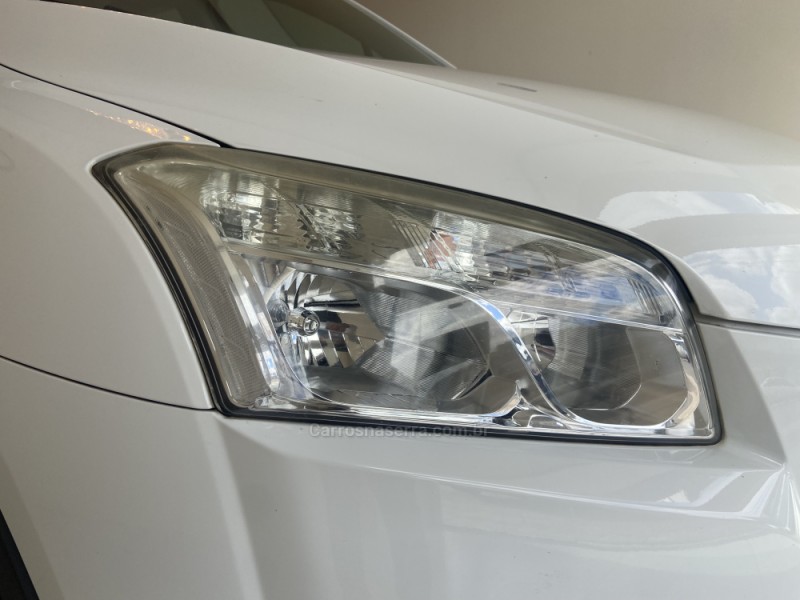 TRACKER 1.8 MPFI LTZ 4X2 16V FLEX 4P AUTOMÁTICO - 2015 - CANELA
