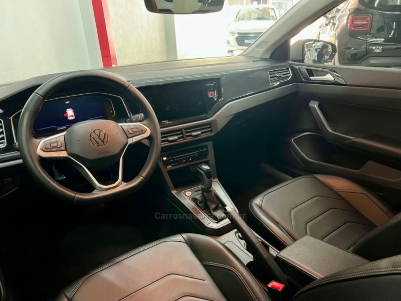 POLO 1.0 170 TSI 12V HIGHLINE FLEX 4P AUTOMÁTICO - 2024 - CAXIAS DO SUL