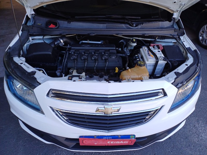 ONIX 1.4 MPFI LT 8V FLEX 4P MANUAL - 2015 - CAXIAS DO SUL
