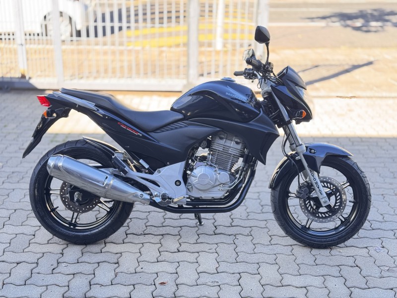 CB 300R  - 2012 - BENTO GONçALVES