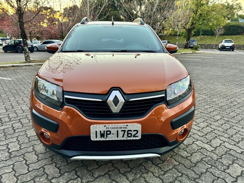SANDERO 1.6 STEPWAY 8V FLEX 4P MANUAL - 2016 - CAXIAS DO SUL
