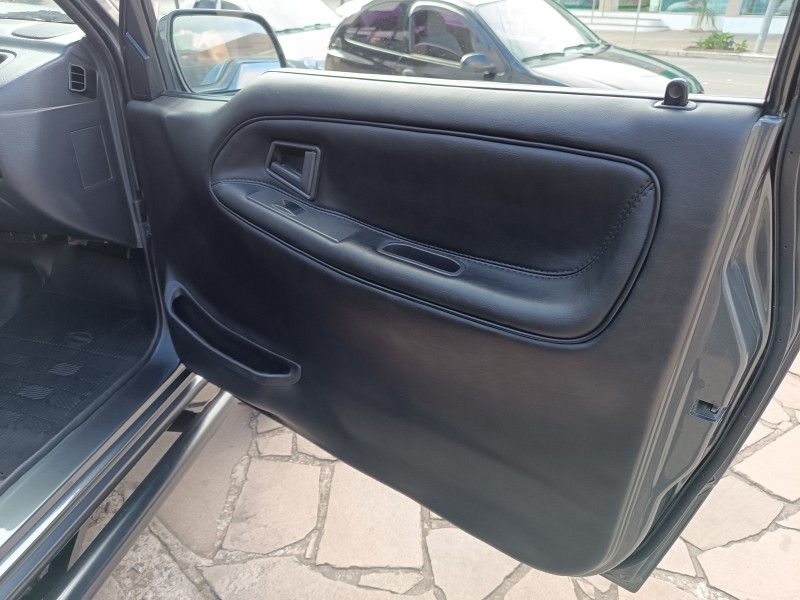 VITARA 1.6 JLX 4X4 16V GASOLINA 4P MANUAL - 1997 - FLORES DA CUNHA