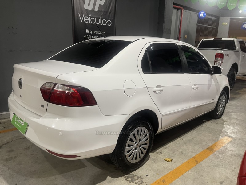 VOYAGE 1.6 MI TRENDLINE 8V FLEX 4P MANUAL - 2013 - BENTO GONçALVES