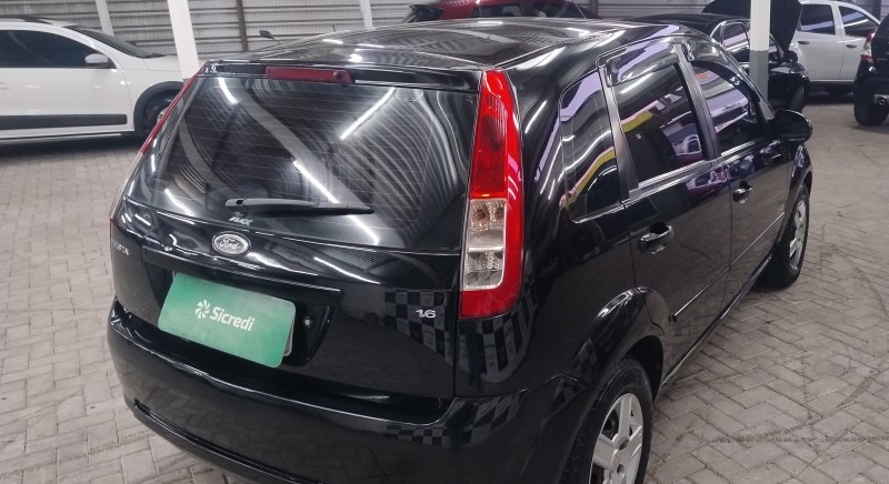 FIESTA 1.6 MPI CLASS HATCH 8V FLEX 4P MANUAL - 2010 - CAXIAS DO SUL