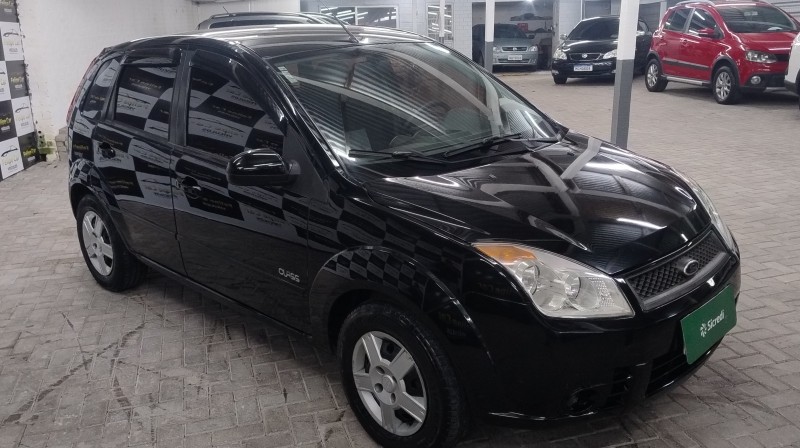 FIESTA 1.6 MPI CLASS HATCH 8V FLEX 4P MANUAL - 2010 - CAXIAS DO SUL