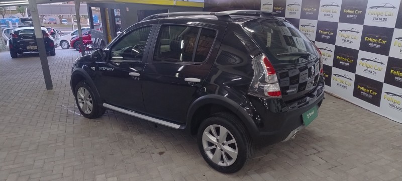 SANDERO 1.6 STEPWAY 8V FLEX 4P MANUAL - 2013 - CAXIAS DO SUL